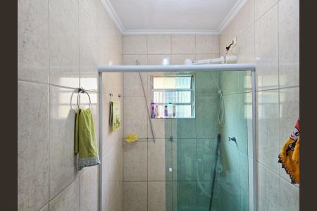 Casa à venda com 100m², 4 quartos e 4 vagasBanheiro da Suíte