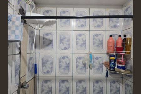 Casa à venda com 100m², 4 quartos e 4 vagasCASA 02 Banheiro