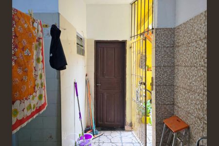 Casa à venda com 100m², 4 quartos e 4 vagasÁrea de Serviço