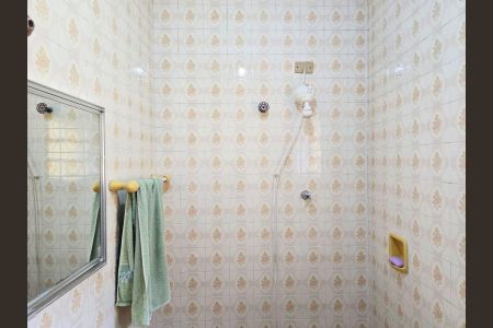 Casa à venda com 100m², 4 quartos e 4 vagasBanheiro Social 02