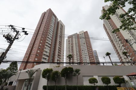 Apartamento para alugar com 57m², 2 quartos e 1 vagaFachada