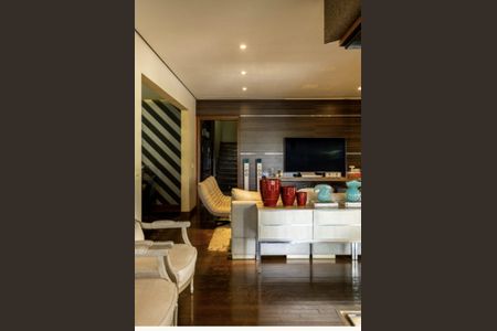 Casa de condomínio para alugar com 531m², 4 quartos e 6 vagas