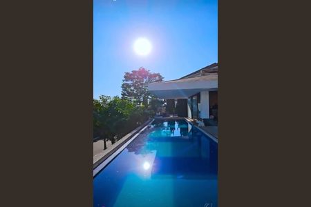 Casa de condomínio para alugar com 531m², 4 quartos e 6 vagas