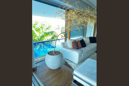 Casa de condomínio para alugar com 531m², 4 quartos e 6 vagas