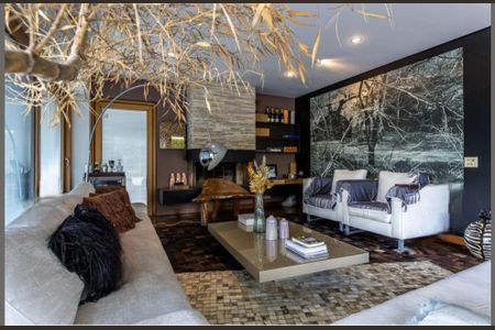 Casa de condomínio para alugar com 531m², 4 quartos e 6 vagas