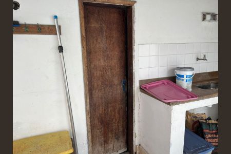 Casa à venda com 269m², 7 quartos e 8 vagas Casa à venda com 269m², 7 quartos e 8 vagasÁrea de serviço