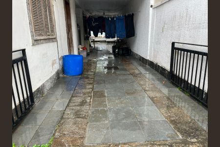 Casa à venda com 269m², 7 quartos e 8 vagas Casa à venda com 269m², 7 quartos e 8 vagasÁrea externa