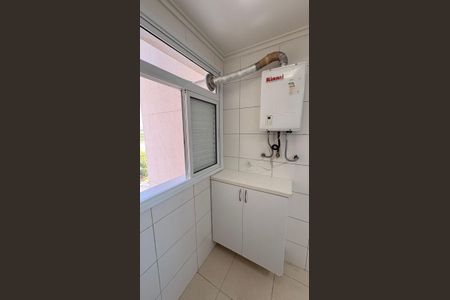 Apartamento à venda com 77m², 3 quartos e 1 vagaÁrea de serviço