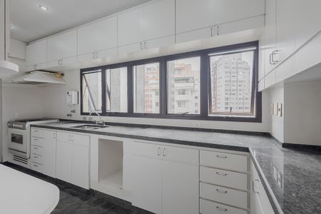 Apartamento à venda com 440m², 3 quartos e 4 vagasCozinha 2