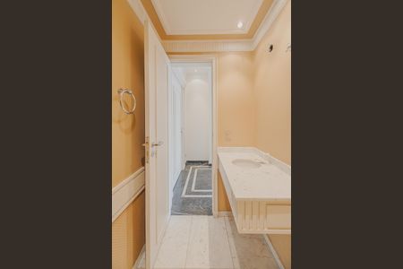 Apartamento à venda com 440m², 3 quartos e 4 vagasLavabo 1