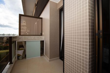 Apartamento para alugar com 35m², 1 quarto e 1 vagaSacada