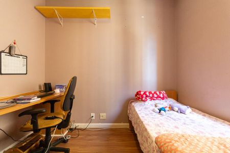 Apartamento à venda com 92m², 3 quartos e 2 vagas Apartamento à venda com 92m², 3 quartos e 2 vagasQuarto 3