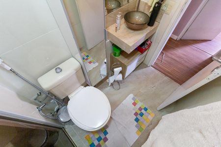 Apartamento à venda com 92m², 3 quartos e 2 vagas Apartamento à venda com 92m², 3 quartos e 2 vagasBanheiro 2