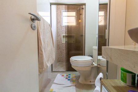 Apartamento à venda com 92m², 3 quartos e 2 vagas Apartamento à venda com 92m², 3 quartos e 2 vagasBanheiro 2