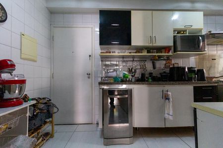 Apartamento à venda com 92m², 3 quartos e 2 vagas Apartamento à venda com 92m², 3 quartos e 2 vagasCozinha