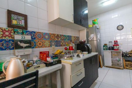 Apartamento à venda com 92m², 3 quartos e 2 vagas Apartamento à venda com 92m², 3 quartos e 2 vagasCozinha