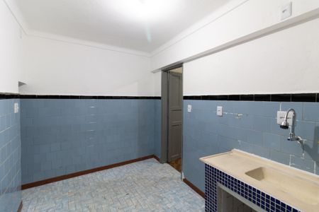 Cozinha de casa para alugar com 1 quarto, 27m² em São João Climaco, São Paulo