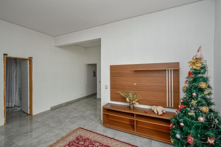 Casa de condomínio para alugar com 510m², 5 quartos e 5 vagasSala de TV