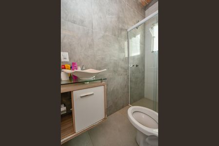 Casa de condomínio para alugar com 510m², 5 quartos e 5 vagasBanheiro da Suíte 2