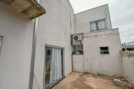 Casa de condomínio para alugar com 510m², 5 quartos e 5 vagasQuintal