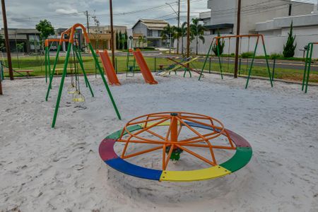 Casa de condomínio para alugar com 510m², 5 quartos e 5 vagasÁrea comum - Playground