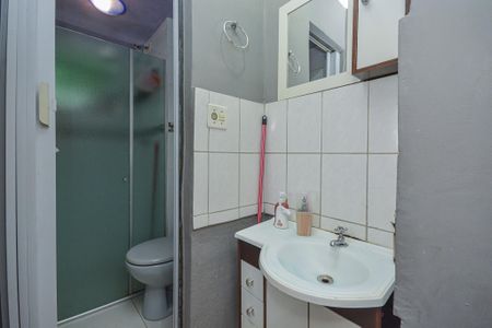 Apartamento à venda com 36m², 2 quartos e 1 vaga Apartamento à venda com 36m², 2 quartos e 1 vagaBanheiro