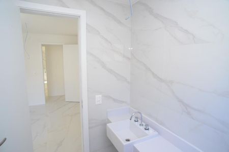 Apartamento para alugar com 136m², 4 quartos e 3 vagasBanheiro Suíte 2