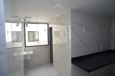 Apartamento para alugar com 136m², 4 quartos e 3 vagasÁrea de Serviço