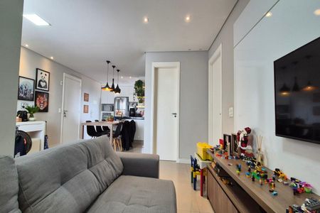 Apartamento à venda com 67m², 2 quartos e 1 vagaSala de TV