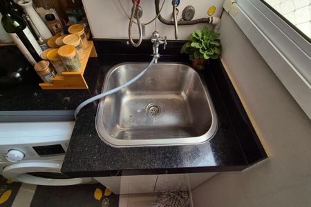 Apartamento à venda com 67m², 2 quartos e 1 vagaÁrea de Serviço