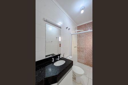 Casa à venda com 120m², 3 quartos e 2 vagasBanheiro