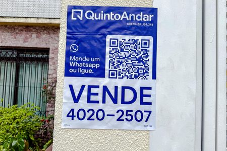 Casa à venda com 120m², 3 quartos e 2 vagasPlaquinha