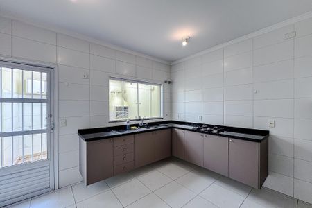 Casa à venda com 120m², 3 quartos e 2 vagasCozinha