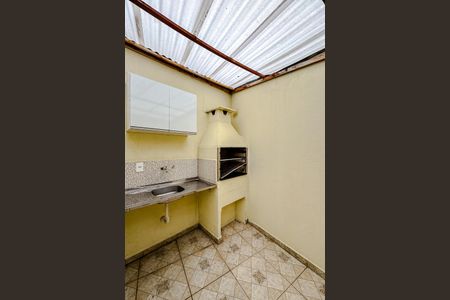 Casa à venda com 120m², 3 quartos e 2 vagasChurrasqueira