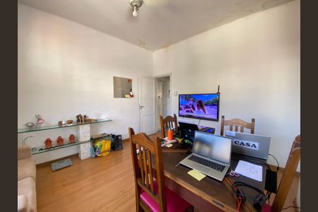 Casa à venda com 138m², 2 quartos e sem vagaSala