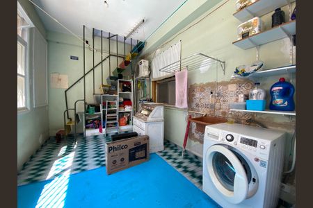 Casa à venda com 138m², 2 quartos e sem vagaÁrea de Serviço