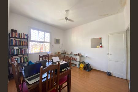 Casa à venda com 138m², 2 quartos e sem vagaSala