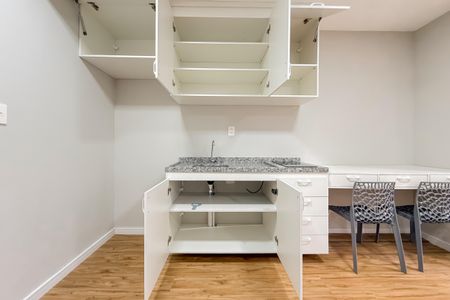 Studio para alugar com 28m², 1 quarto e sem vagaCozinha - Armários