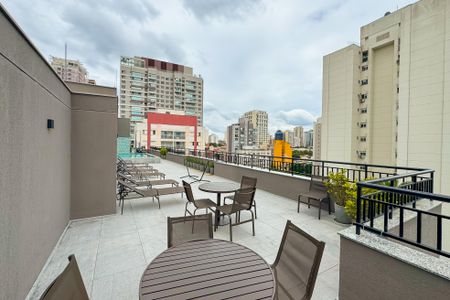 Studio para alugar com 28m², 1 quarto e sem vagaPiscina