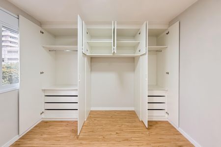 Studio para alugar com 28m², 1 quarto e sem vagaQuarto - Armários