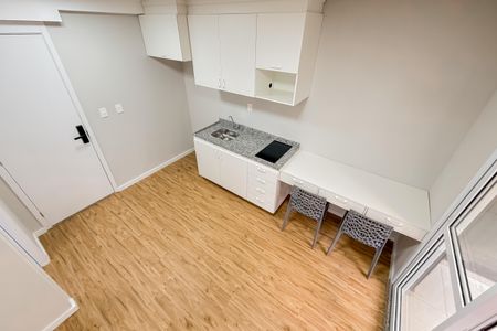 Studio para alugar com 28m², 1 quarto e sem vagaSala e Cozinha