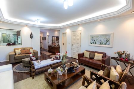 Casa à venda com 170m², 3 quartos e 2 vagasSala