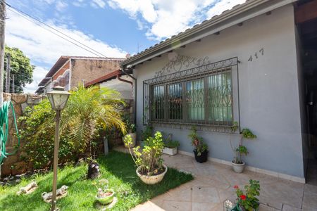 Casa à venda com 170m², 3 quartos e 2 vagasFachada da Casa