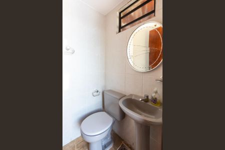 Casa à venda com 170m², 3 quartos e 2 vagasBanheiro da Churrasqueira