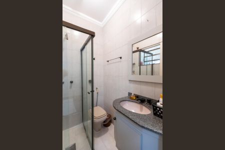 Casa à venda com 170m², 3 quartos e 2 vagasBanheiro da Suíte 1