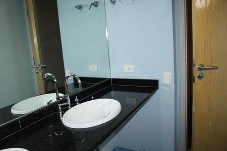 Casa para alugar com 250m², 6 quartos e 5 vagasBanheiro da Suíte 1e2