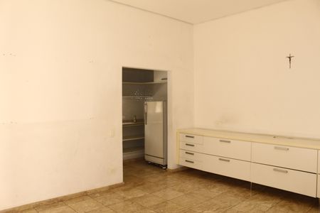 Casa para alugar com 250m², 6 quartos e 5 vagascopa 