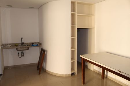 Casa para alugar com 250m², 6 quartos e 5 vagasChurrasqueira