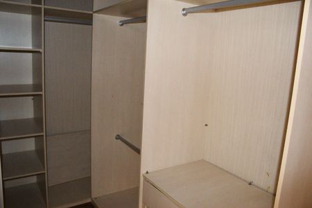 Casa para alugar com 250m², 6 quartos e 5 vagasCloset suite 4