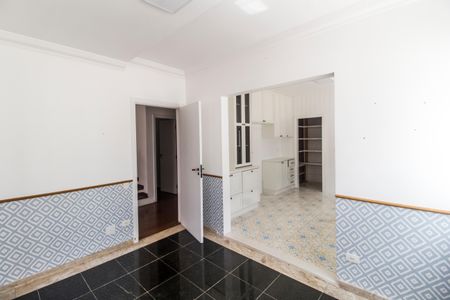 Casa de condomínio à venda com 355m², 3 quartos e 2 vagasCopa